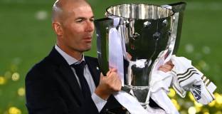 Реал Мадрид готви безсрочен договор за Зидан