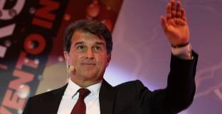 Лапорта: Меси обича Барселона