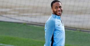 Стърлинг предлага да се отнемат точки за прояви на расизъм