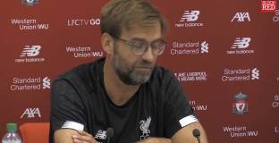 Клоп коментира шегата със съвместния отбор на Юнайтед и Ливърпул