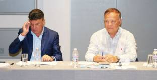  БФС прие оставката на Ясен Петров 