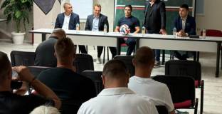 Гонзо трябва да свика заседание, за да се реши кой ще е новият селекционер