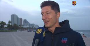  Флорентино Перес поздрави Барса за Левандовски 