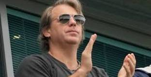 Невил: Всички проблеми на Челси идват отгоре