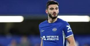  Евертън нае Броя