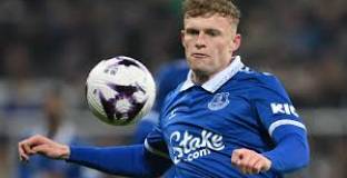 Ман Юнайтед продължава да следи Брантвайте