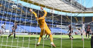 Айнтрахт - Майнц 05 0:2 