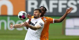 Аугсбург - Арминия 0:0 