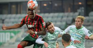 Гройтер Фюрт - Аугсбург 0:0 