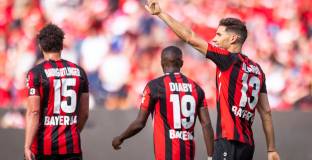 Байер Леверкузен - Фрайбург 2:1 