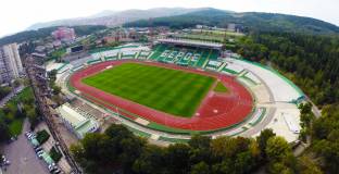 Играчите на Берое чакат заплати от декември