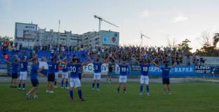 От Спартак Варна стягат сериозна агитка за гостуването си на Левски