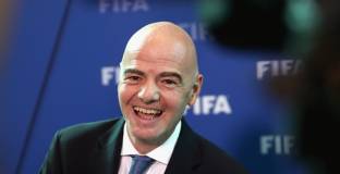 Инфантино със съболезнователен адрес по повод кончината на Безински