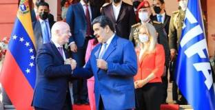 Мадуро подкрепи идеята за Световно на две години