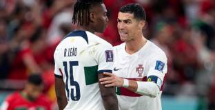 Челси предложи 70 млн. за Леао