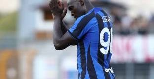 Интер и Челси преговарят за Лукаку