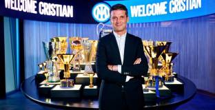 Интер обяви назначаването на Киву