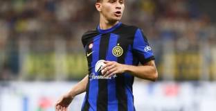 Интер продължи с Барела 