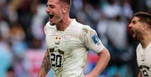  Интер разглежда двама за заместници на Брозович