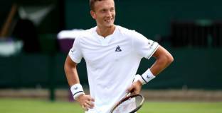 Лехечка се отказа и пусна Оже – Алиасим на финала 