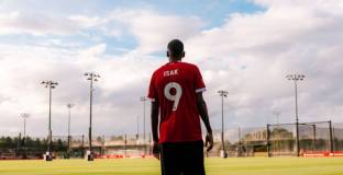 Исак: Имам много да дам на Ливърпул