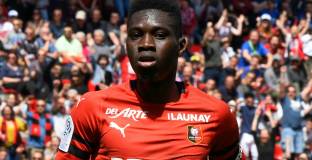 Уотфорд с трансферен рекорд за втори нападател