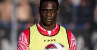 Балотели: По-добре е да си аутсайдер във финала 