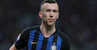 Интер иска да размени Перишич с Алонсо