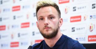 Ракитич: Никой не предлага каквото Барселона