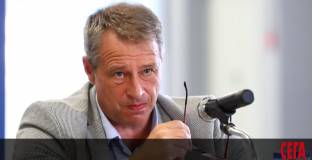 Сираков освободи Ивайло Ивков