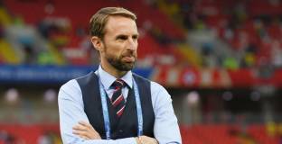 Саутгейт поиска край на доминирането на бели във футбола