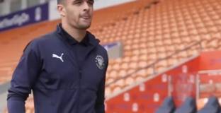   Играч на Блекпул призна, че е хомосексуалист 