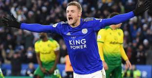 Норич спря Лестър и помогна на Ливърпул