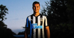 Нюкасъл привлече Манкийо от Атлетико