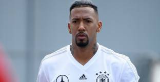 Румениге: Може да продадем Боатенг