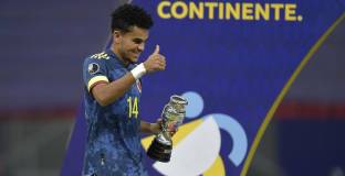  Ливърпул измъкна Диас от ръцете на Тотнъм 