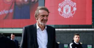  Ман Юнайтед обяви за сделка със Сър Ратклиф