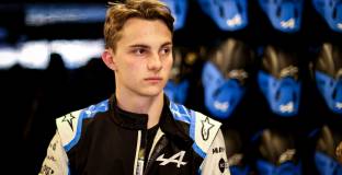  Източник: Пиастри ще подпише с 