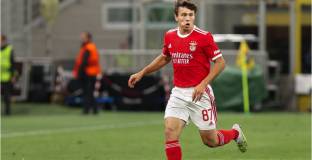 Силва посъветва Невеш да избере Ман Сити 