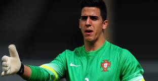 Ман Юнайтед изпрати Перейра в Хъдърсфийлд