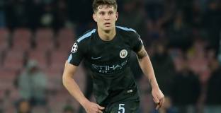 Пеп: Стоунс ще продължи да расте