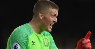 Пикфорд поднови с Евертън