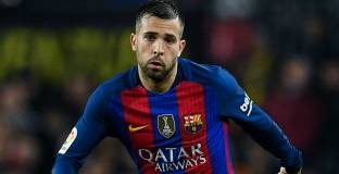 Алба получи травма 