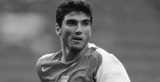 На 35 г. почина бившата звезда на Арсенал - Рейес