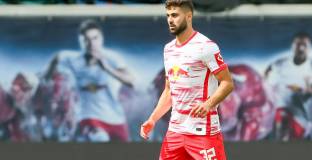  Челси обсъжда покупката на Гвардиол