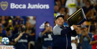 Стар клип на Марадона набра популярност