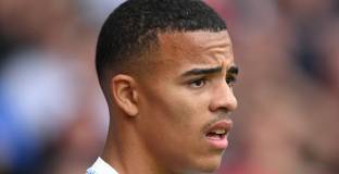 В Ман Юнайтед са разделени за Грийнууд