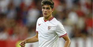 Ман Юнайтед преговаря със Севиля за Санчес?