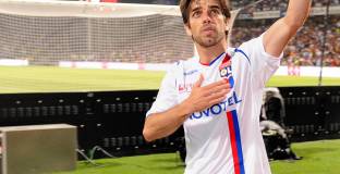 Лион обяви завръщането на Жуниньо Пернамбукано