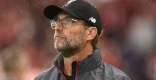  Клоп: Невъзможно е да се бориш и за четирите трофея